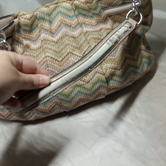 Vera Wang simply vera handbag y2k style - Picture 4 of 8